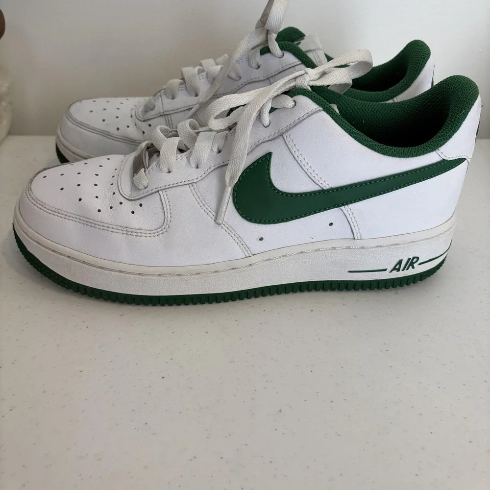 Nike Air Force 1 Shoes Boys 6Y‎ Low Retro 314192-133 Irish 2009